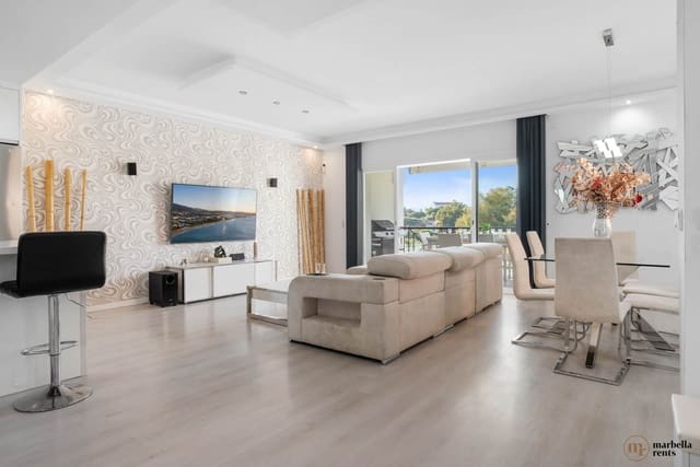 6 bedroom Semi-detached Villa for sale in Cabopino - Artola, Marbella with pool garage - € 1,200,000 (Ref: 9719334)