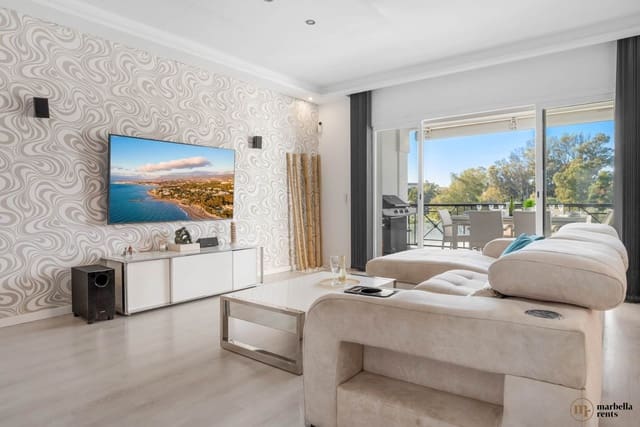 6 bedroom Semi-detached Villa for sale in Cabopino - Artola, Marbella with pool garage - € 1,200,000 (Ref: 9719334)