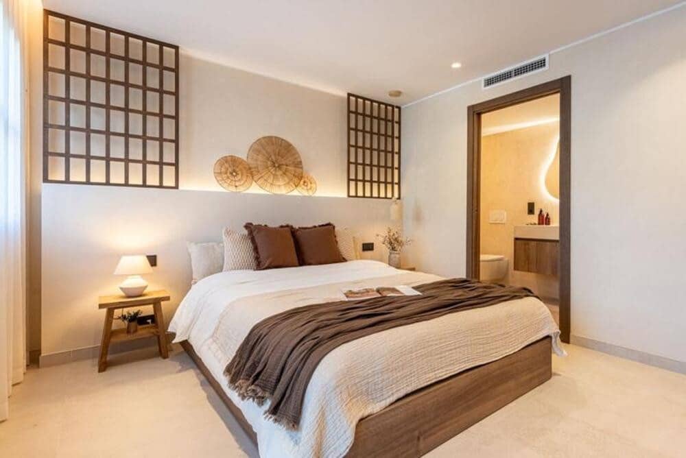 4 sypialnia Dom na sprzedaż w Marbella z basenem garażem - 2 495 000 € (Ref: 9720981)