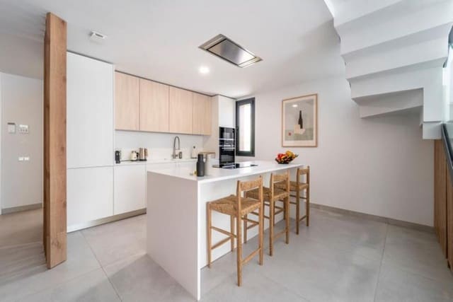 3 soverom Penthouse til salgs i Cabopino - Artola, Marbella med svømmebasseng garasje - € 1 695 000 (Ref: 9726226)