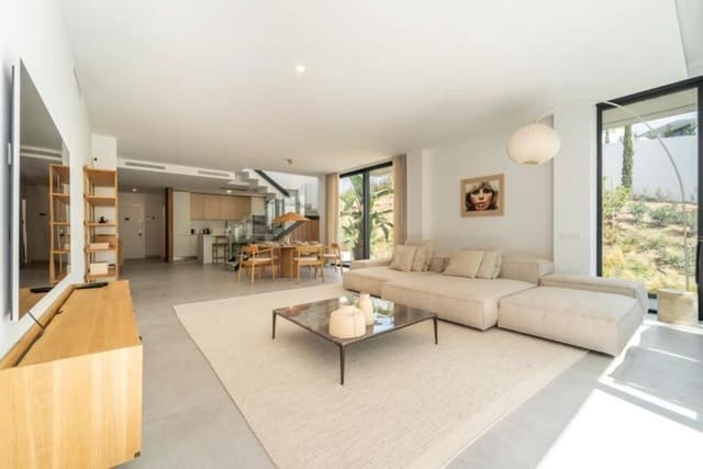 3 soverom Penthouse til salgs i Cabopino - Artola, Marbella med svømmebasseng garasje - € 1 695 000 (Ref: 9726226)