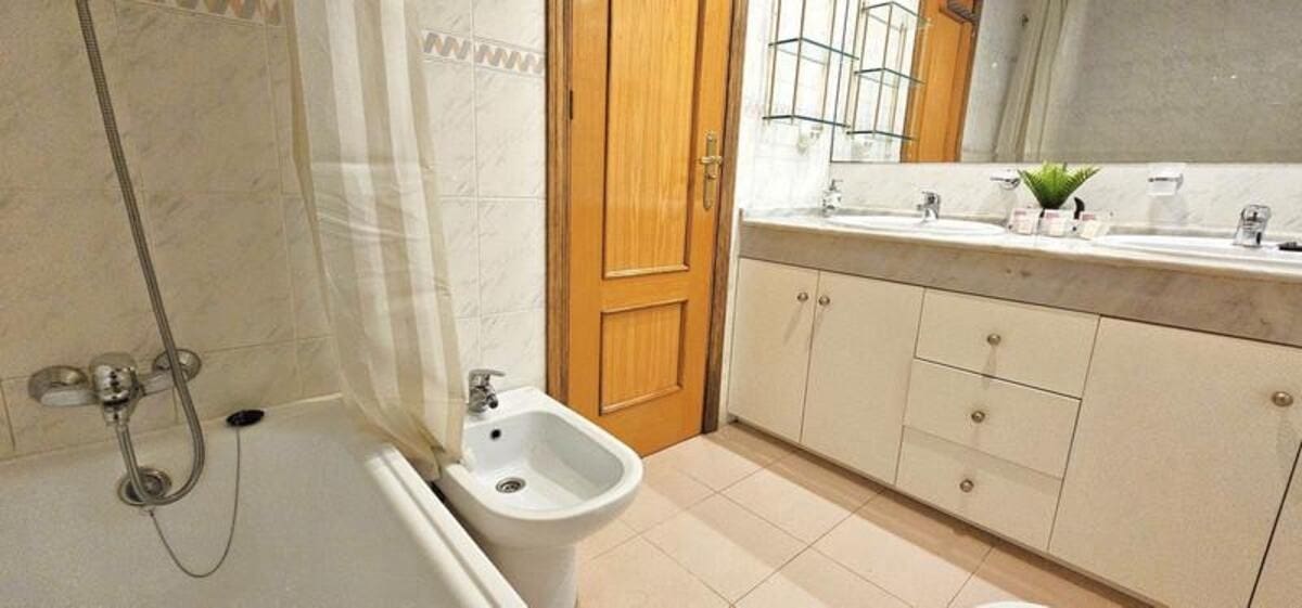 3 quarto Apartamento para venda em Marbella com piscina garagem - 515 000 € (Ref: 9726228)