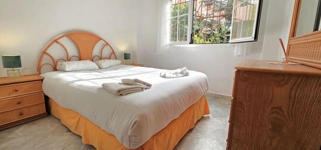 3 quarto Apartamento para venda em El Rosario, Marbella com piscina garagem - 515 000 € (Ref: 9726228)