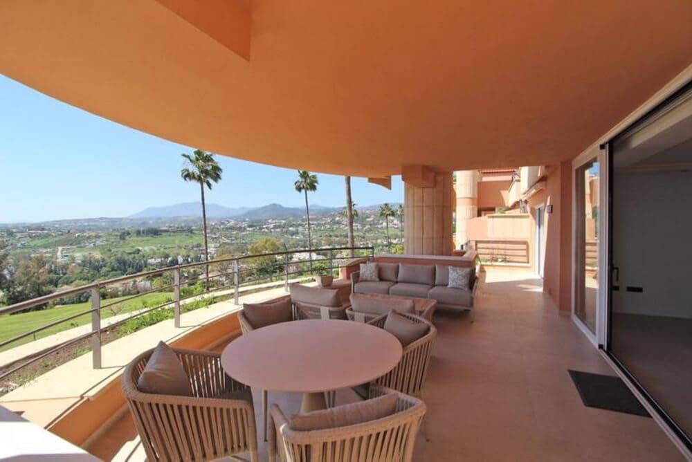 3 chambre Appartement à vendre à Marbella avec piscine garage - 1 650 000 € (Ref: 9726229)