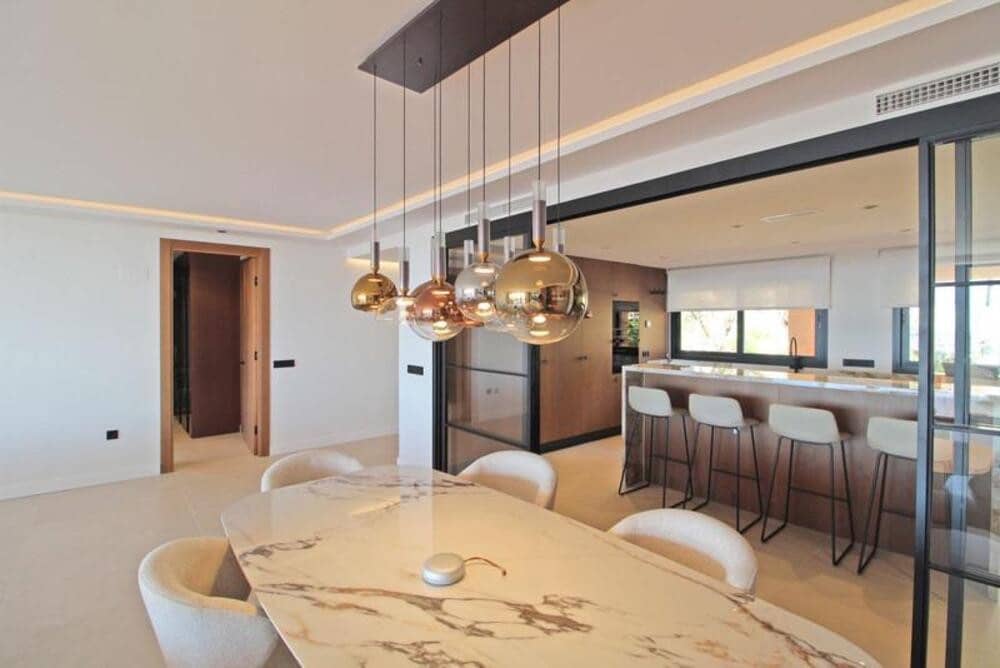 3 chambre Appartement à vendre à Marbella avec piscine garage - 1 650 000 € (Ref: 9726229)