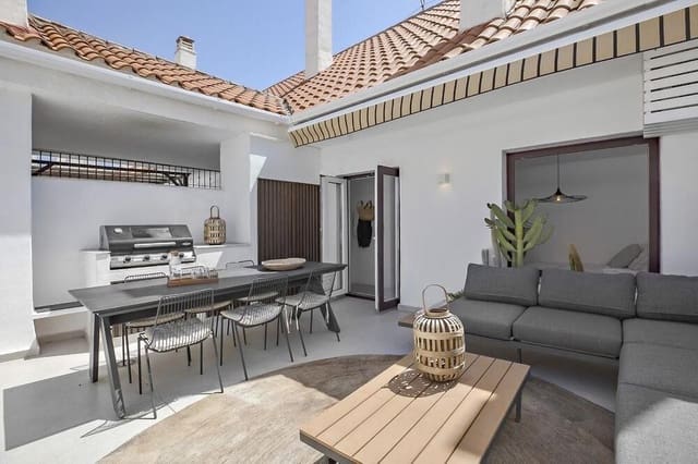 3 quarto Penthouse para venda em Nueva Andalucía Centro, Marbella com piscina garagem - 695 000 € (Ref: 9726230)