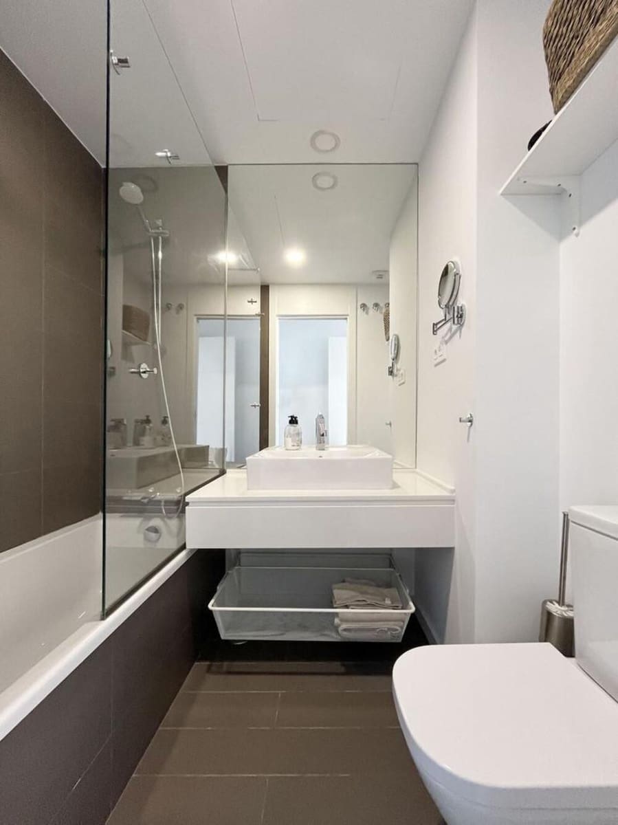 2 sypialnia Penthouse na sprzedaż w Benahavis z basenem garażem - 595 000 € (Ref: 9735052)