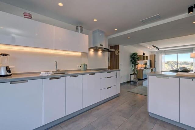 3 bedroom Apartment for rent in Atalaya-Isdabe, Estepona with pool garage - € 3,200 (Ref: 9735054)