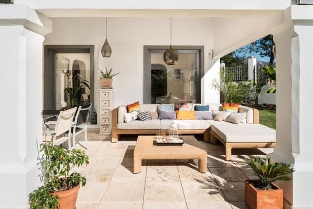 3 slaapkamer Villa te koop in La Quinta, Benahavís met zwembad garage - € 1.990.000 (Ref: 9735055)