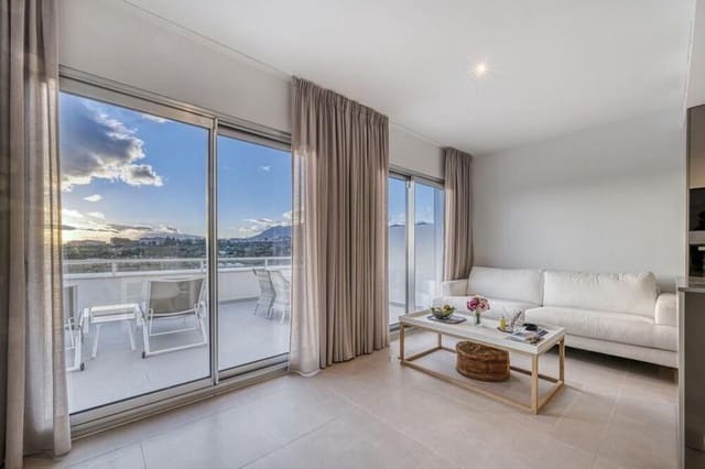 3 soveværelse Penthouse til salg i Cancelada, Estepona med swimmingpool garage - € 485.000 (Ref: 9737864)