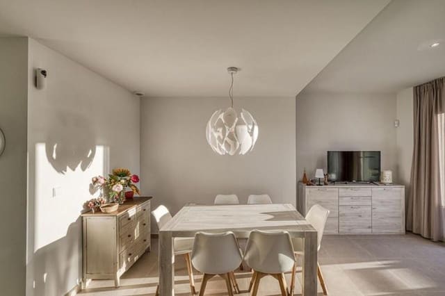 3 soveværelse Penthouse til salg i Cancelada, Estepona med swimmingpool garage - € 485.000 (Ref: 9737864)