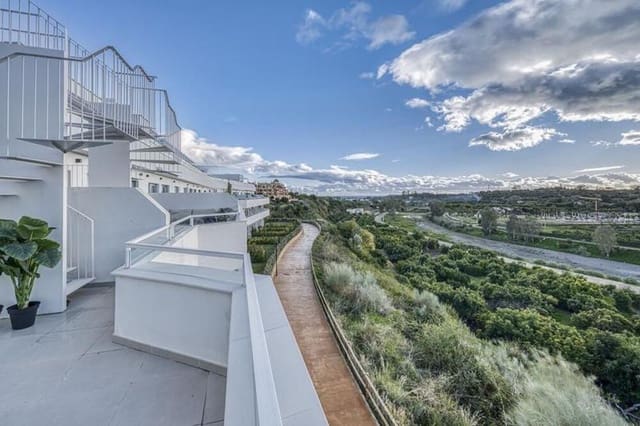 3 soveværelse Penthouse til salg i Cancelada, Estepona med swimmingpool garage - € 485.000 (Ref: 9737864)