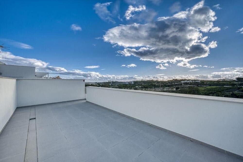 3 bedroom Penthouse for sale in Cancelada with pool garage - € 485,000 (Ref: 9737864)
