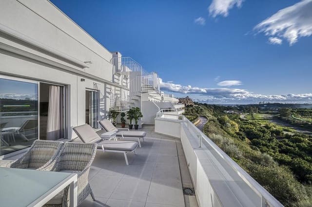 3 slaapkamer Penthouse te koop in Cancelada, Estepona met zwembad garage - € 485.000 (Ref: 9737864)