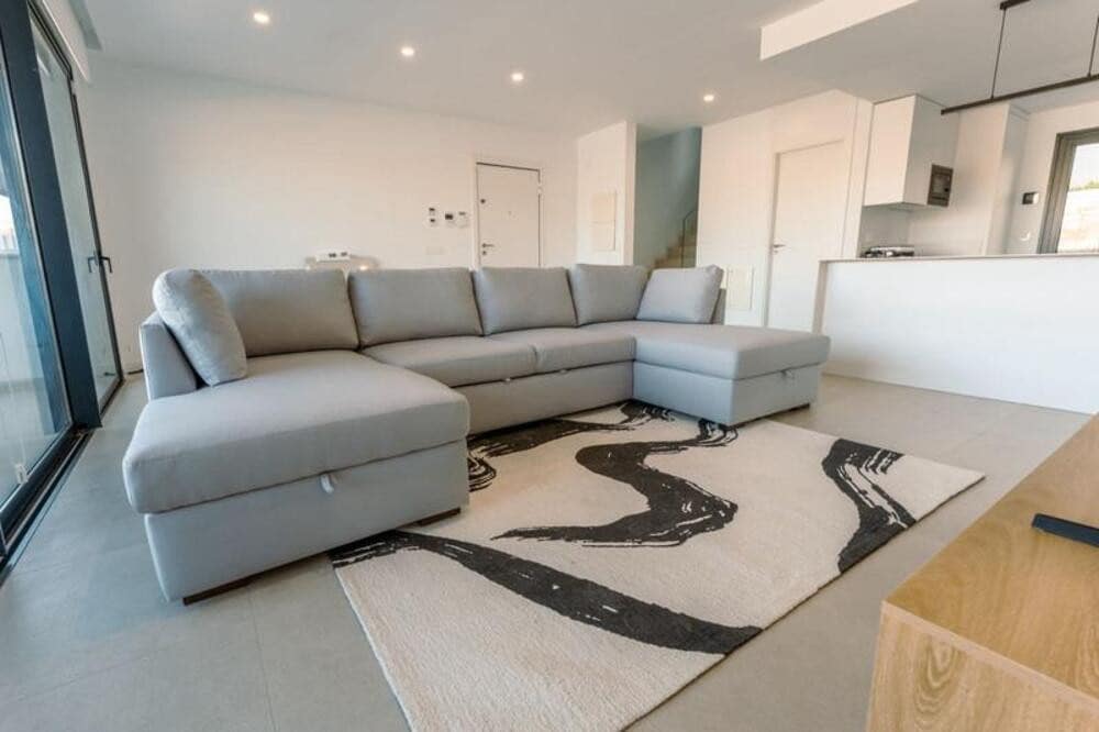 3 sovrum Semi-fristående Villa till salu i El Paraiso med pool garage - 745 000 € (Ref: 9747535)