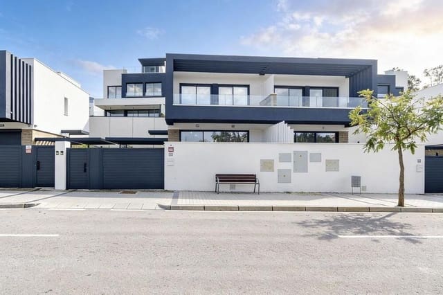 3 soveværelse Semi-Rækkehus til salg i Atalaya-Isdabe, Estepona med swimmingpool garage - € 745.000 (Ref: 9747535)