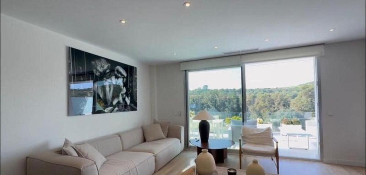 2 bedroom Apartment for rent in Buenas Noches with pool garage - € 2,300 (Ref: 9747537)