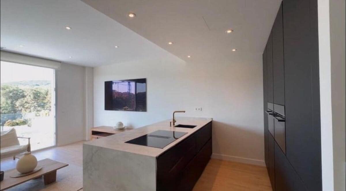 2 bedroom Apartment for rent in Buenas Noches with pool garage - € 2,300 (Ref: 9747537)