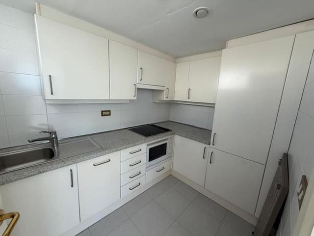 3 Zimmer Penthouse zu vermieten in Puerto Banus, Marbella mit Pool Garage - 14.000 € (Ref: 9747539)