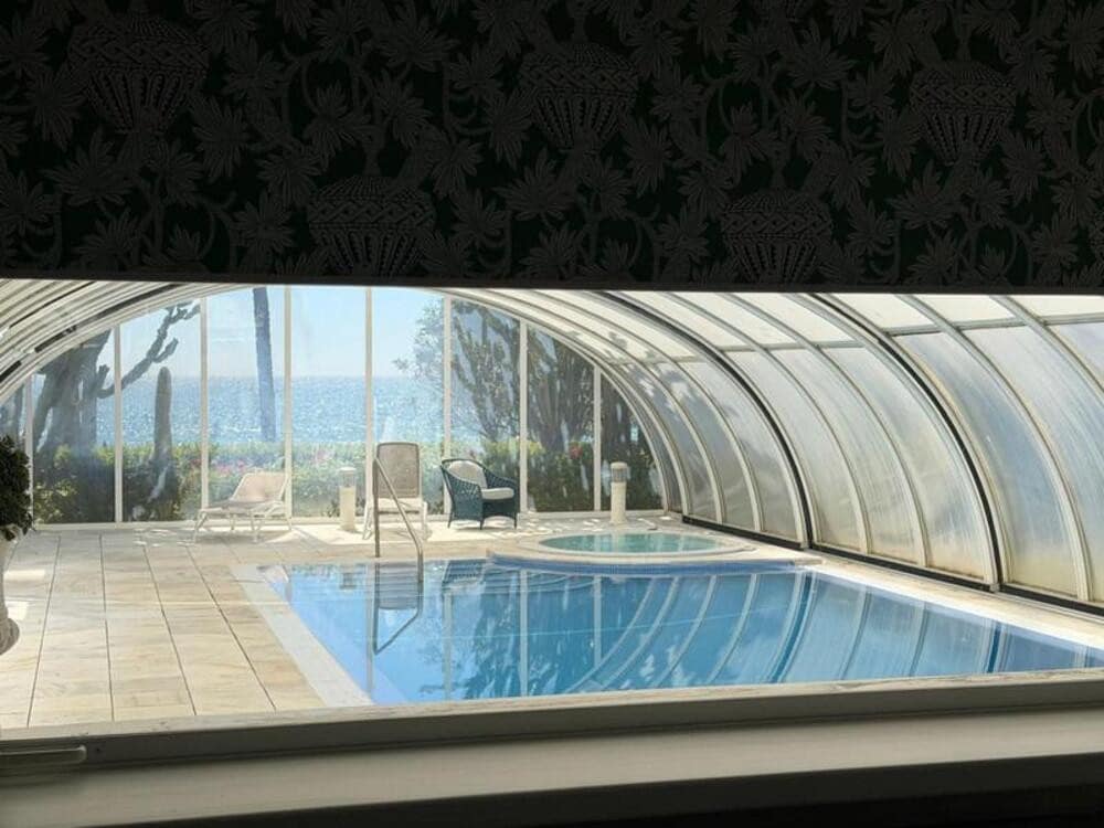 3 Zimmer Penthouse zu vermieten in Marbella mit Pool Garage - 14.000 € (Ref: 9747539)