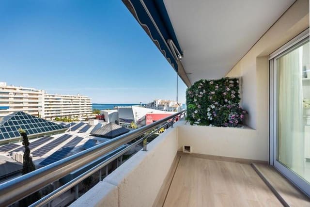 2 sypialnia Apartament do wynajęcia w Puerto Banus, Marbella z basenem garażem - 2 800 € (Ref: 9747540)