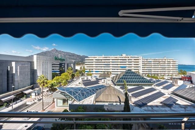 2 sypialnia Apartament do wynajęcia w Puerto Banus, Marbella z basenem garażem - 2 800 € (Ref: 9747540)