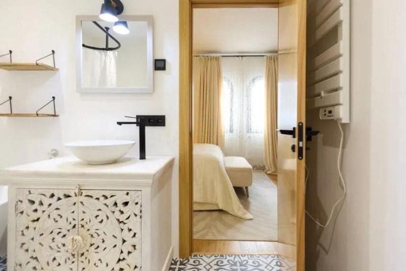 2 sypialnia Apartament na sprzedaż w Marbella z basenem garażem - 1 100 000 € (Ref: 9751549)