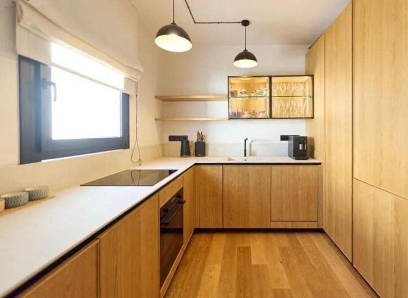 2 sypialnia Apartament na sprzedaż w Marbella z basenem garażem - 1 100 000 € (Ref: 9751549)