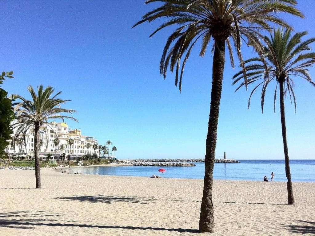 2 soveværelse Lejlighed til salg i Marbella med swimmingpool garage - € 1.100.000 (Ref: 9751549)