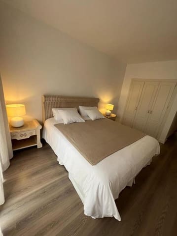 2 makuuhuone Huoneisto vuokrattavana paikassa Sierra Blanca, Marbella mukana uima-altaan 
autotalli - 2 500 € (Ref: 9751550)