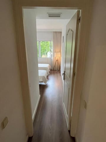 2 makuuhuone Huoneisto vuokrattavana paikassa Sierra Blanca, Marbella mukana uima-altaan 
autotalli - 2 500 € (Ref: 9751550)