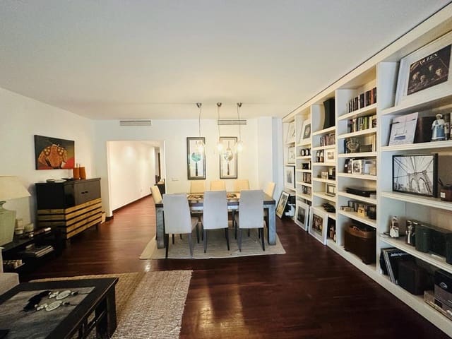 3 makuuhuone Huoneisto vuokrattavana paikassa La Carolina - Guadalpín, Marbella mukana uima-altaan 
autotalli - 3 500 € (Ref: 9751552)