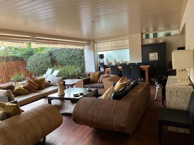 3 quarto Apartamento para arrendar em La Carolina - Guadalpín, Marbella com piscina garagem - 3 500 € (Ref: 9751552)
