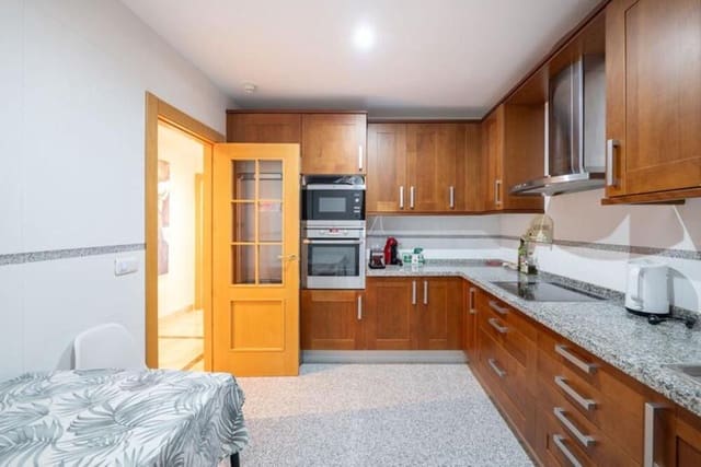 2 soveværelse Lejlighed til leje i Resinera-Voladilla, Estepona med swimmingpool garage - € 2.600 (Ref: 9751554)