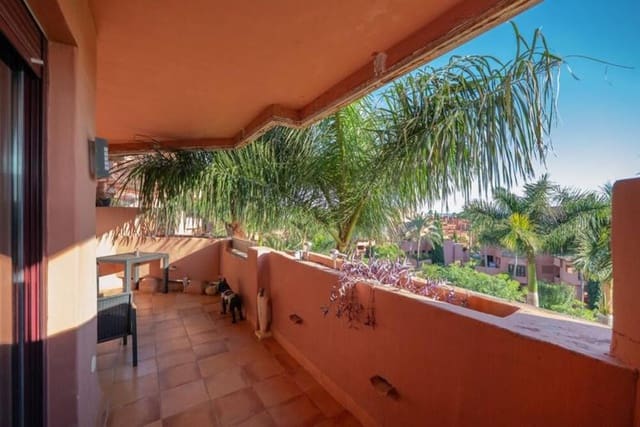 2 soveværelse Lejlighed til leje i Resinera-Voladilla, Estepona med swimmingpool garage - € 2.600 (Ref: 9751554)