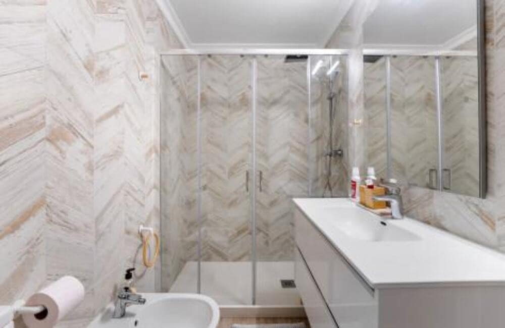 5 soverom Leilighet til salgs i Benahavis med svømmebasseng garasje - € 1 050 000 (Ref: 9755218)