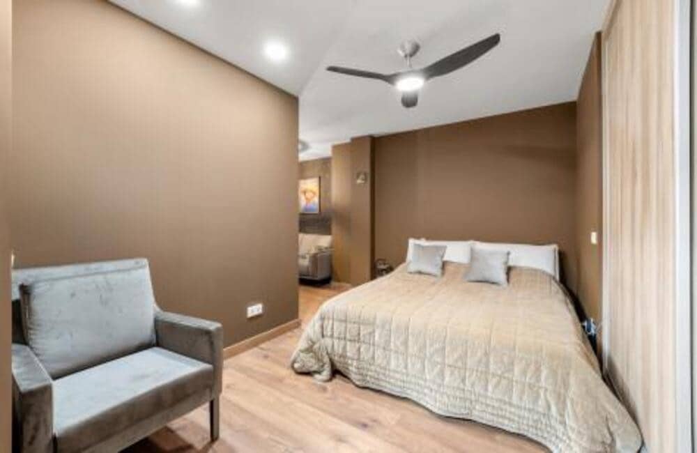 5 soverom Leilighet til salgs i Benahavis med svømmebasseng garasje - € 1 050 000 (Ref: 9755218)