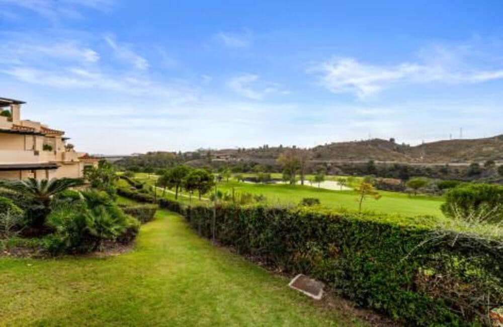 5 soverom Leilighet til salgs i Benahavis med svømmebasseng garasje - € 1 050 000 (Ref: 9755218)