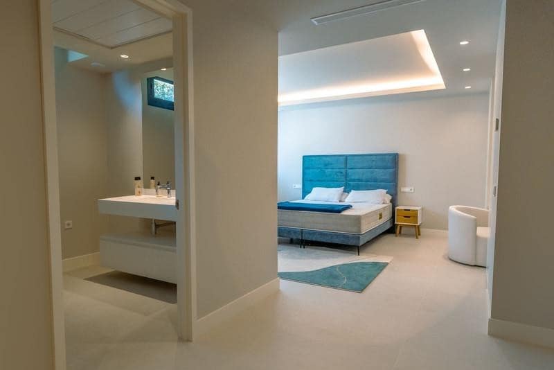 4 sypialnia Willa do wynajęcia w Los Flamingos z basenem garażem - 13 000 € (Ref: 9755219)