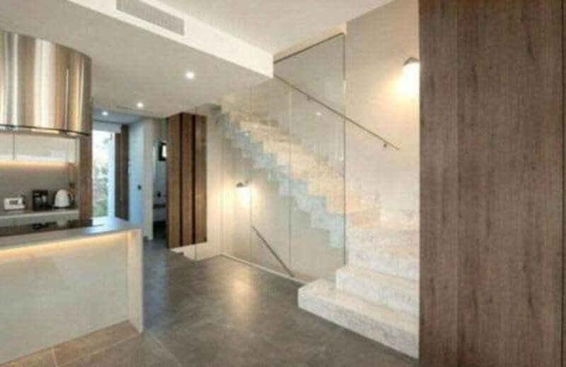 5 chambre Villa/Maison Semi-Mitoyenne à vendre à Puerto Banus avec piscine garage - 2 585 000 € (Ref: 9755221)