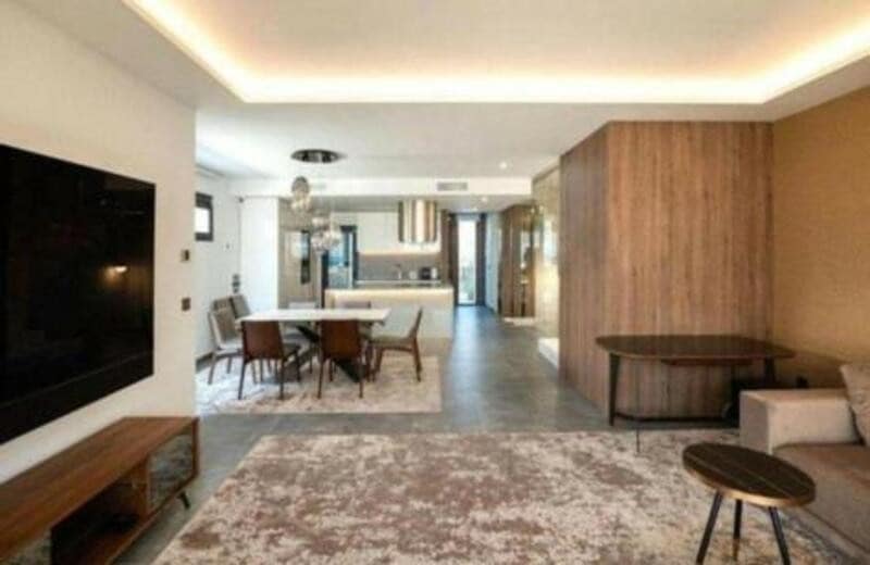 5 chambre Villa/Maison Semi-Mitoyenne à vendre à Puerto Banus avec piscine garage - 2 585 000 € (Ref: 9755221)