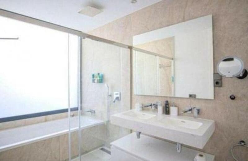 5 chambre Villa/Maison Semi-Mitoyenne à vendre à Puerto Banus avec piscine garage - 2 585 000 € (Ref: 9755221)