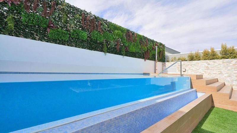 5 chambre Villa/Maison Semi-Mitoyenne à vendre à Puerto Banus avec piscine garage - 2 585 000 € (Ref: 9755221)