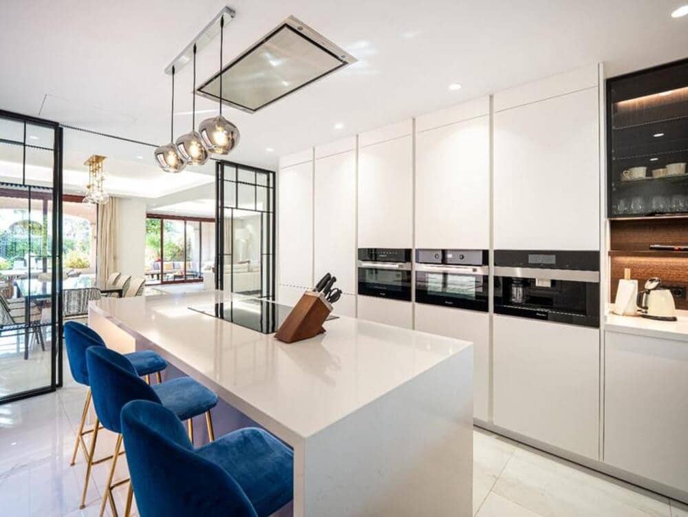 5 sypialnia Dom do wynajęcia w Marbella z basenem garażem - 13 000 € (Ref: 9755223)