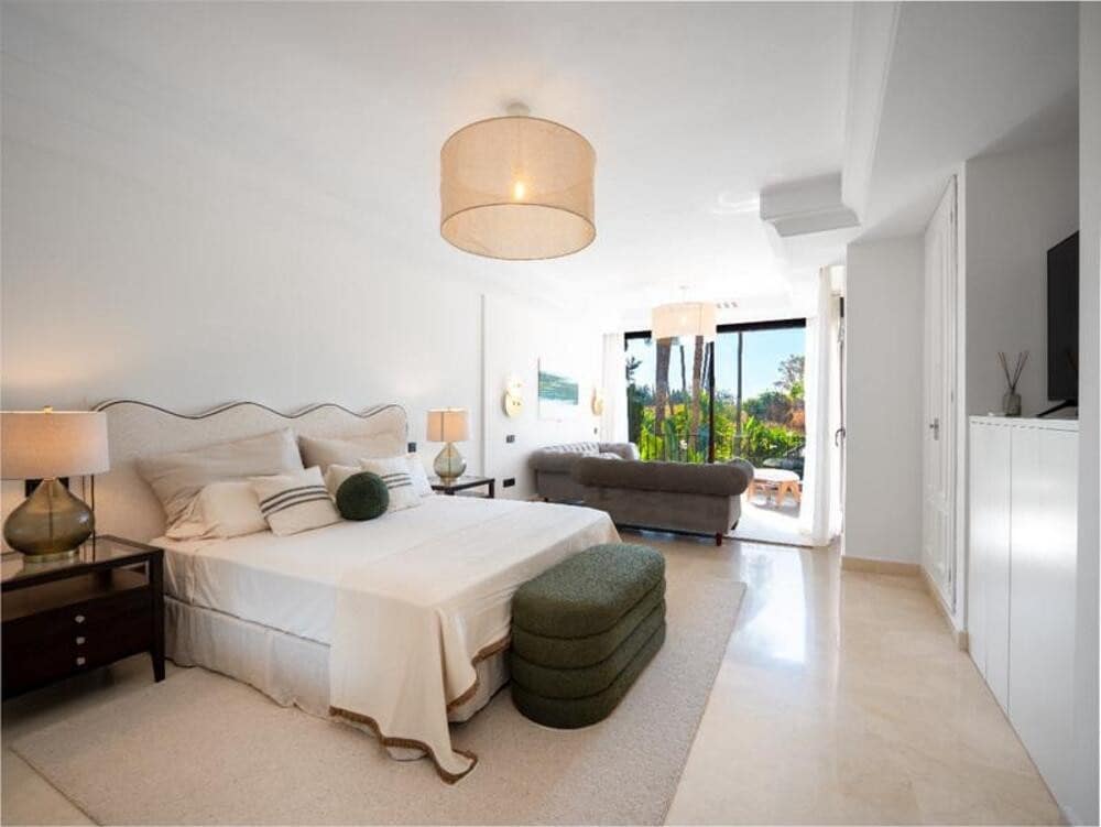 5 sypialnia Dom do wynajęcia w Marbella z basenem garażem - 13 000 € (Ref: 9755223)