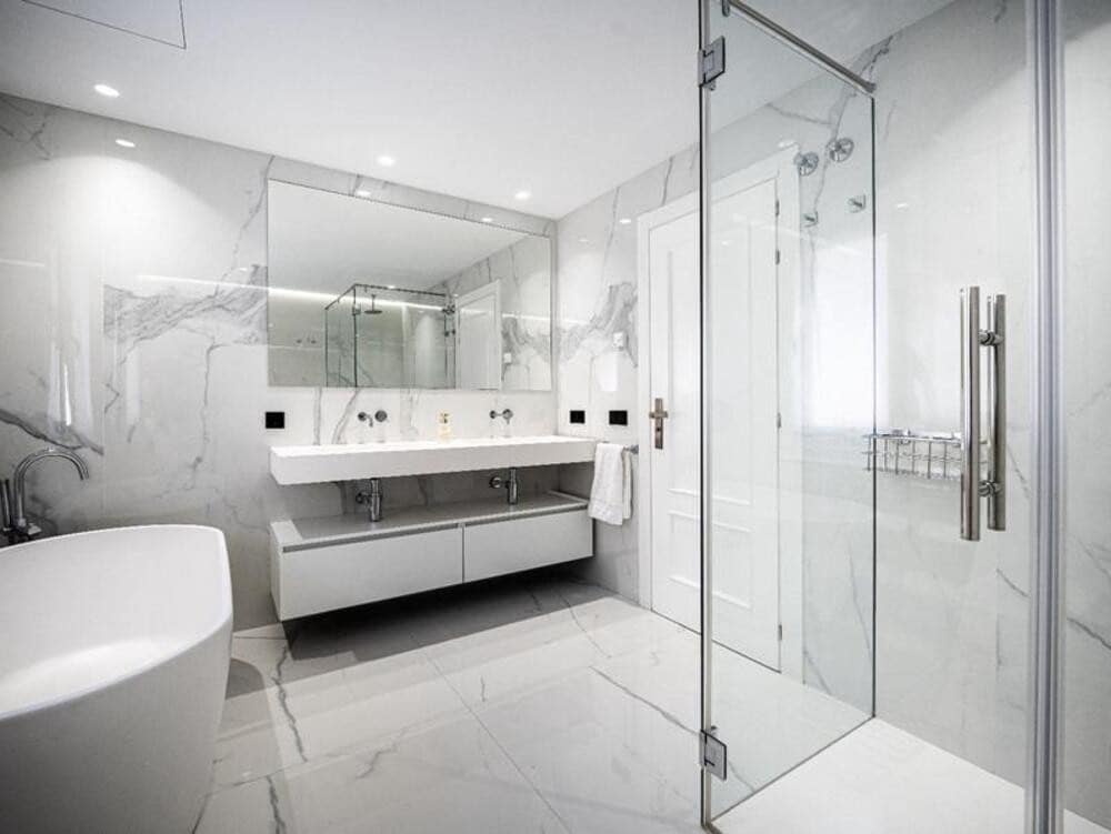 5 sypialnia Dom do wynajęcia w Marbella z basenem garażem - 13 000 € (Ref: 9755223)