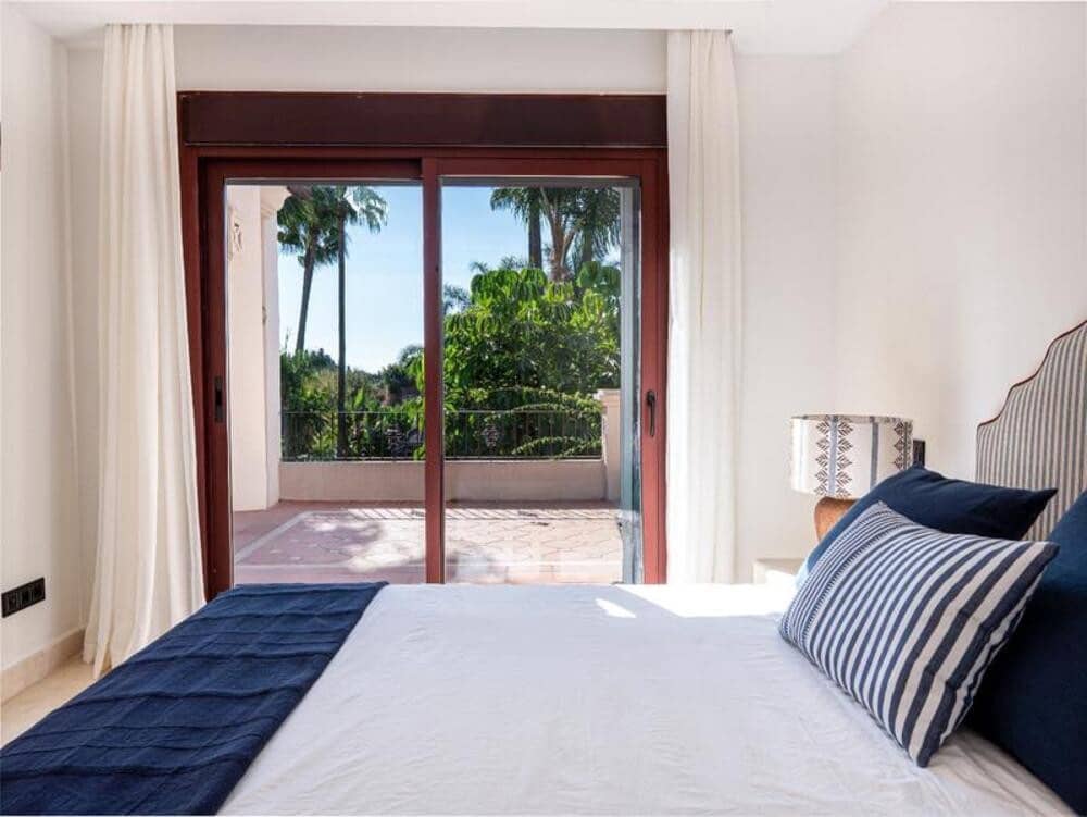 5 sypialnia Dom do wynajęcia w Marbella z basenem garażem - 13 000 € (Ref: 9755223)