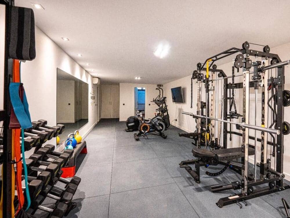 5 sypialnia Dom do wynajęcia w Marbella z basenem garażem - 13 000 € (Ref: 9755223)