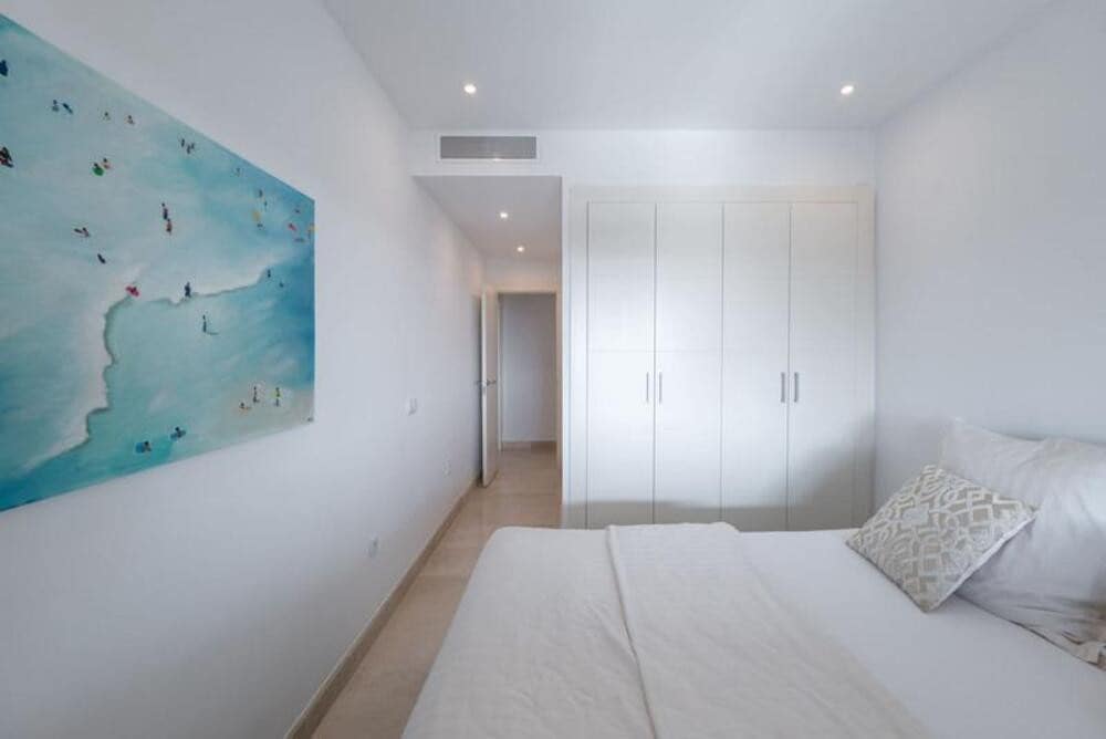 4 soveværelse Lejlighed til salg i Los Flamingos med swimmingpool garage - € 1.370.000 (Ref: 9755224)