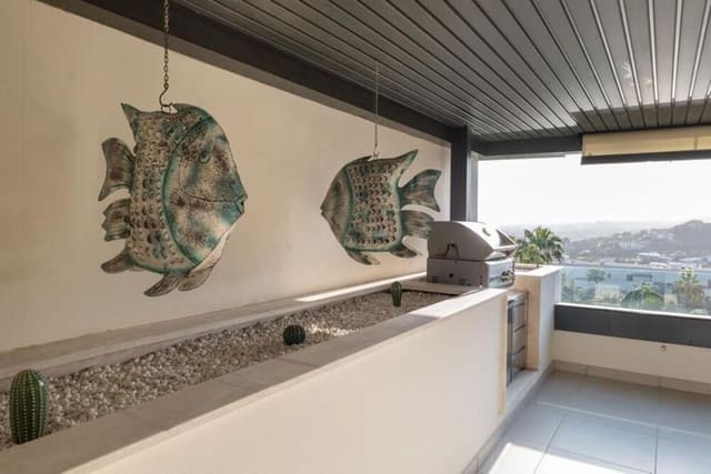 4 soveværelse Lejlighed til salg i Los Flamingos, Benahavís med swimmingpool garage - € 1.370.000 (Ref: 9755224)